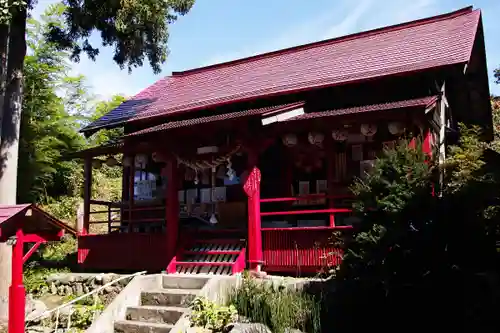 鹿角八坂神社の本殿・本堂