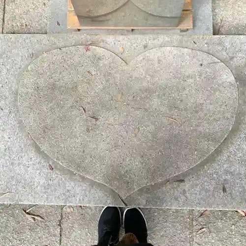 救馬溪観音の{uncategorized: "未分類", other: "その他", undefined: "問題あり", building: "その他建物", grave: "お墓", sacred_gate: "鳥居", guardian: "狛犬", statue: "像", buddha: "仏像", history: "歴史", nature: "自然", garden: "庭園", animal: "動物", pagoda: "塔", temizu: "手水舎", mountain_gate: "山門・神門", sanctuary: "本殿・本堂", subordinate: "末社・摂社", art: "芸術", scenery: "景色", jizo: "地蔵", ema: "絵馬", goshuin: "御朱印", omikuji: "おみくじ", items: "授与品その他", amulet: "お守り", goshuincho: "御朱印帳", eats: "食事", festival: "お祭り", votive_dance: "神楽", shichigosan: "七五三参", wedding: "結婚式", experience: "体験その他", initially: "初詣", around: "周辺", anti_infection: "感染症対策"}