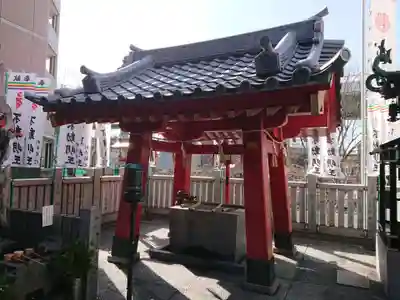 成田山 萬福院の手水舎