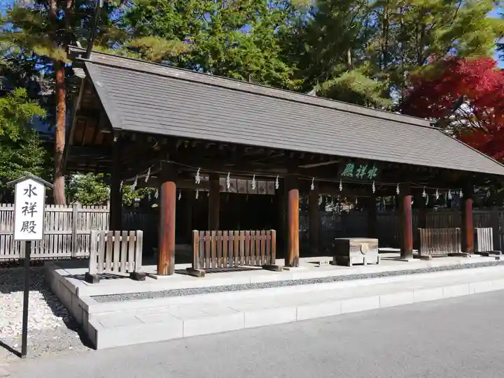身曾岐神社の末社・摂社