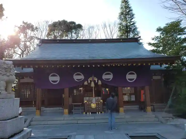 新田神社の本殿・本堂