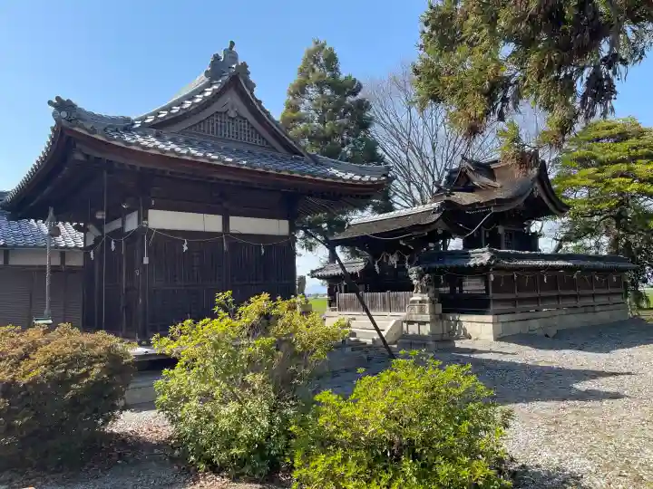 八幡神社の{uncategorized: "未分類", other: "その他", undefined: "問題あり", building: "その他建物", grave: "お墓", sacred_gate: "鳥居", guardian: "狛犬", statue: "像", buddha: "仏像", history: "歴史", nature: "自然", garden: "庭園", animal: "動物", pagoda: "塔", temizu: "手水舎", mountain_gate: "山門・神門", sanctuary: "本殿・本堂", subordinate: "末社・摂社", art: "芸術", scenery: "景色", jizo: "地蔵", ema: "絵馬", goshuin: "御朱印", omikuji: "おみくじ", items: "授与品その他", amulet: "お守り", goshuincho: "御朱印帳", eats: "食事", festival: "お祭り", votive_dance: "神楽", shichigosan: "七五三参", wedding: "結婚式", experience: "体験その他", initially: "初詣", around: "周辺", anti_infection: "感染症対策"}