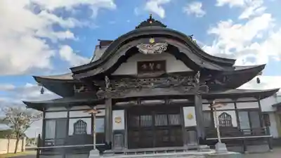 崇賢寺の本殿・本堂