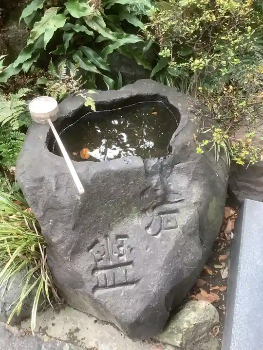 遍照院(念宗寺)の手水舎
