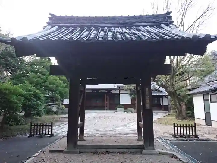 宝勝寺の山門・神門