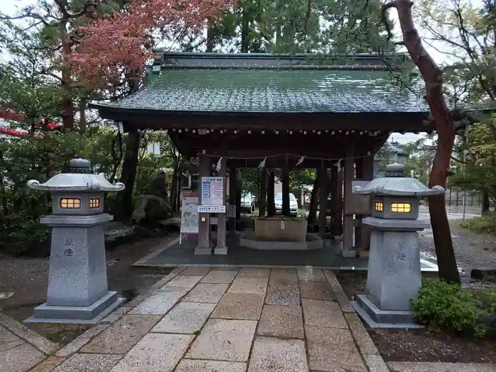 日枝神社の手水舎