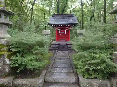 山中諏訪神社(山梨県)