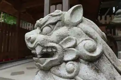 愛宕神社(阿多古神社)の狛犬