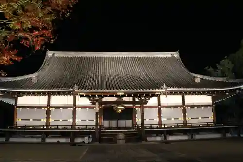 仁和寺の本殿・本堂