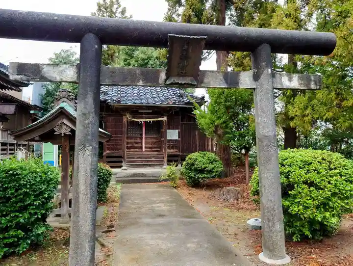 曽根神社の鳥居