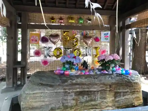 琴似神社の{uncategorized: "未分類", other: "その他", undefined: "問題あり", building: "その他建物", grave: "お墓", sacred_gate: "鳥居", guardian: "狛犬", statue: "像", buddha: "仏像", history: "歴史", nature: "自然", garden: "庭園", animal: "動物", pagoda: "塔", temizu: "手水舎", mountain_gate: "山門・神門", sanctuary: "本殿・本堂", subordinate: "末社・摂社", art: "芸術", scenery: "景色", jizo: "地蔵", ema: "絵馬", goshuin: "御朱印", omikuji: "おみくじ", items: "授与品その他", amulet: "お守り", goshuincho: "御朱印帳", eats: "食事", festival: "お祭り", votive_dance: "神楽", shichigosan: "七五三参", wedding: "結婚式", experience: "体験その他", initially: "初詣", around: "周辺", anti_infection: "感染症対策"}