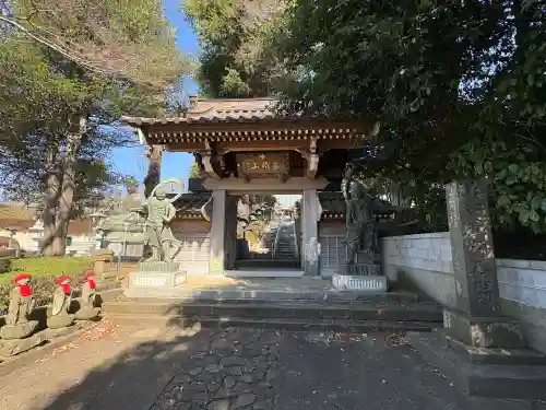寶泉寺（宝泉寺）の{uncategorized: "未分類", other: "その他", undefined: "問題あり", building: "その他建物", grave: "お墓", sacred_gate: "鳥居", guardian: "狛犬", statue: "像", buddha: "仏像", history: "歴史", nature: "自然", garden: "庭園", animal: "動物", pagoda: "塔", temizu: "手水舎", mountain_gate: "山門・神門", sanctuary: "本殿・本堂", subordinate: "末社・摂社", art: "芸術", scenery: "景色", jizo: "地蔵", ema: "絵馬", goshuin: "御朱印", omikuji: "おみくじ", items: "授与品その他", amulet: "お守り", goshuincho: "御朱印帳", eats: "食事", festival: "お祭り", votive_dance: "神楽", shichigosan: "七五三参", wedding: "結婚式", experience: "体験その他", initially: "初詣", around: "周辺", anti_infection: "感染症対策"}