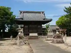 神明社の本殿