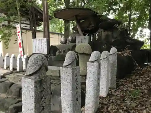 田縣神社の末社・摂社