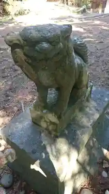 鼻節神社の狛犬