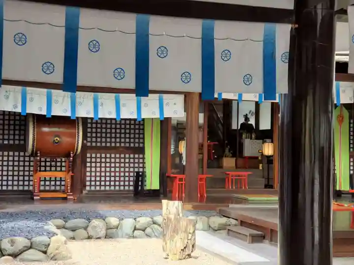 和田神社の本殿・本堂