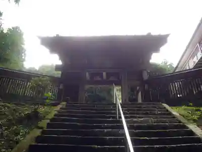 竜泉院の山門・神門