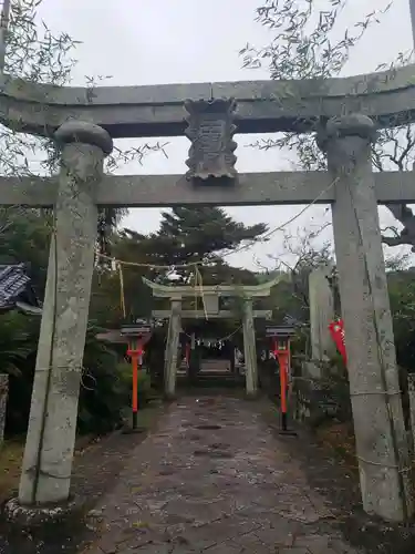  八坂社 (富来神社) の鳥居