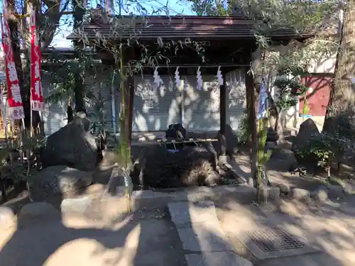 大川町氷川神社の手水舎