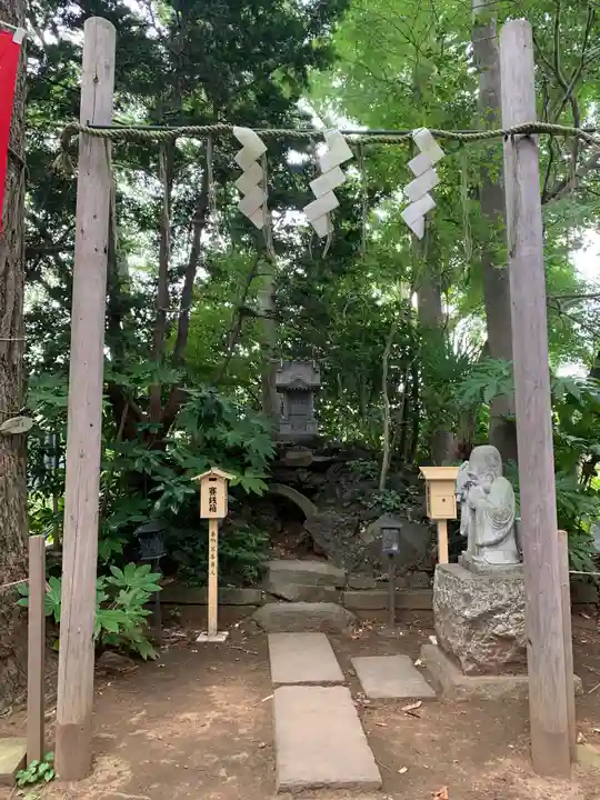 麻賀多神社の末社・摂社