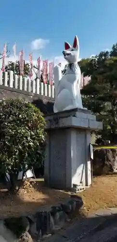 満福寺（三好稲荷閣）の狛犬