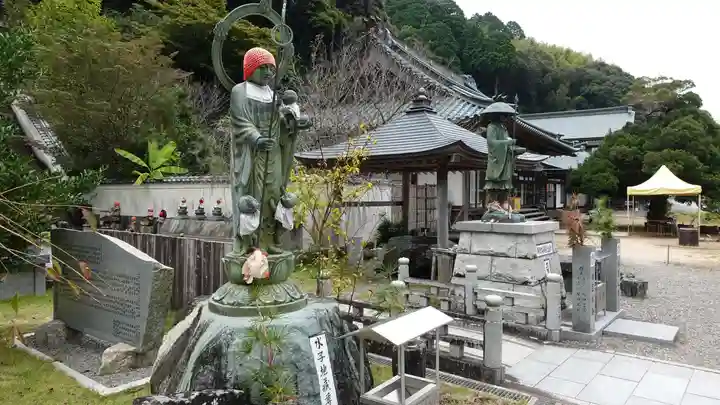 平等寺(徳島県)