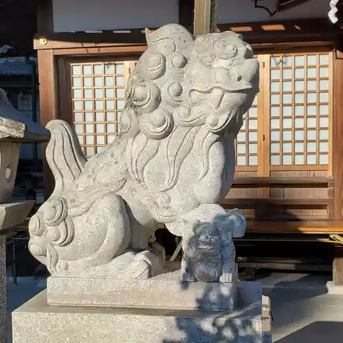 美波多神社の狛犬