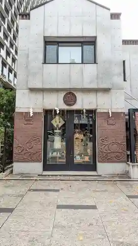 豊川稲荷の周辺