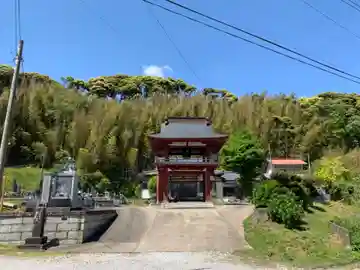 本顕寺の山門・神門