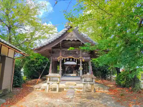 八劍社（一色中通）の本殿・本堂