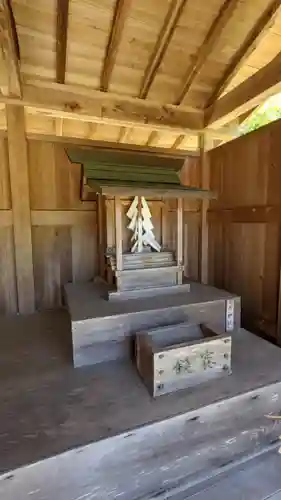 杉本神明神社の末社・摂社