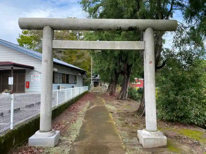 御厨神社(小曽根町)の鳥居
