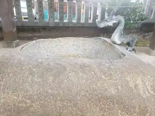 御井神社の手水