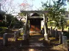 諏訪神社の鳥居