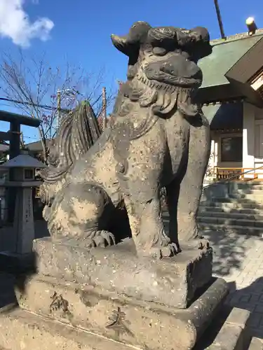 烈々布神社の狛犬