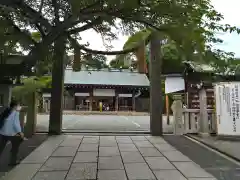 伊勢山皇大神宮の鳥居