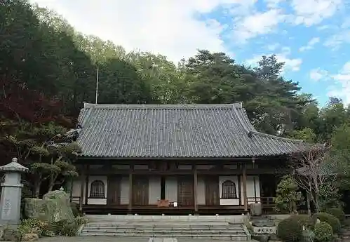 崇禅寺の本殿・本堂