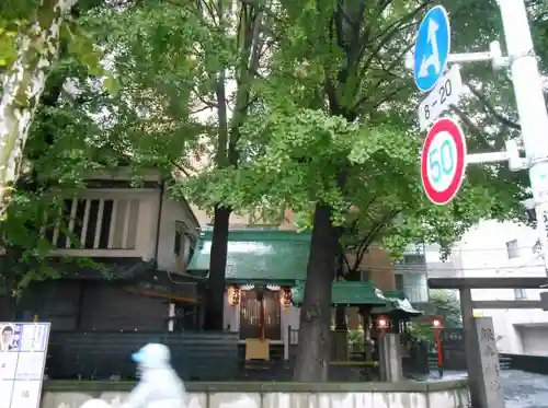 銀杏八幡宮の周辺