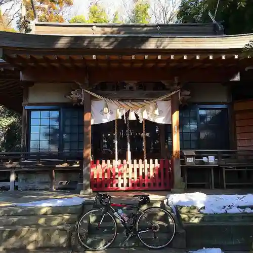 平出雷電神社の本殿