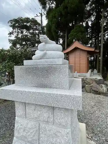 阿蘇白水龍神權現～白蛇神社～(熊本県)