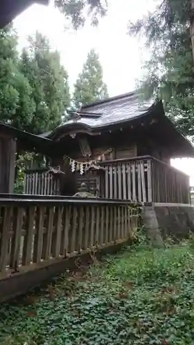 黒石神社の本殿