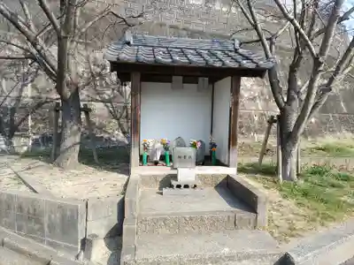 桜地蔵堂の本殿・本堂