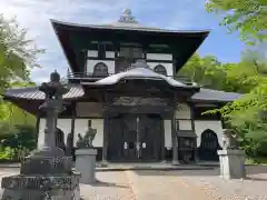 成身院　百体観音堂（さざえ堂）(埼玉県)