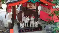 冠稲荷神社の狛犬