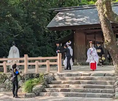 熱田神宮の{uncategorized: "未分類", other: "その他", undefined: "問題あり", building: "その他建物", grave: "お墓", sacred_gate: "鳥居", guardian: "狛犬", statue: "像", buddha: "仏像", history: "歴史", nature: "自然", garden: "庭園", animal: "動物", pagoda: "塔", temizu: "手水舎", mountain_gate: "山門・神門", sanctuary: "本殿・本堂", subordinate: "末社・摂社", art: "芸術", scenery: "景色", jizo: "地蔵", ema: "絵馬", goshuin: "御朱印", omikuji: "おみくじ", items: "授与品その他", amulet: "お守り", goshuincho: "御朱印帳", eats: "食事", festival: "お祭り", votive_dance: "神楽", shichigosan: "七五三参", wedding: "結婚式", experience: "体験その他", initially: "初詣", around: "周辺", anti_infection: "感染症対策"}