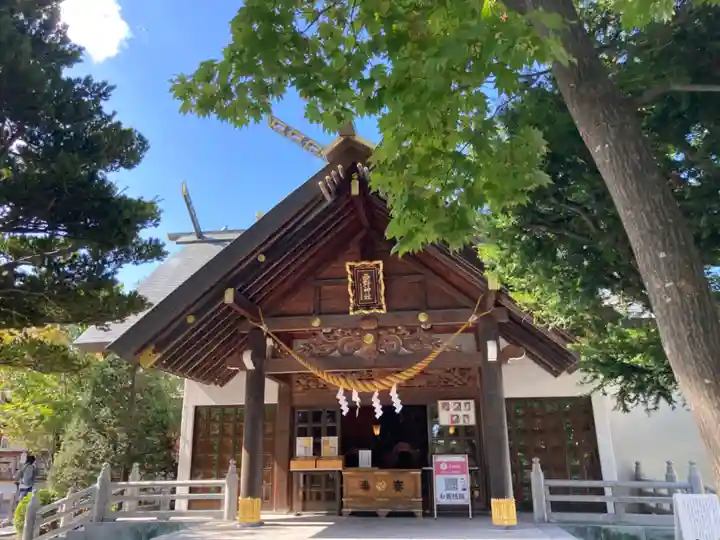 西野神社の本殿・本堂