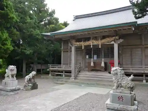 嚴島神社の本殿・本堂