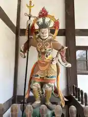 叡福寺の像