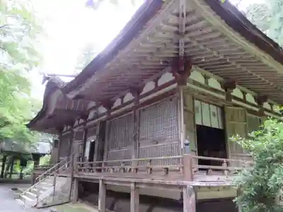百済寺の本殿・本堂