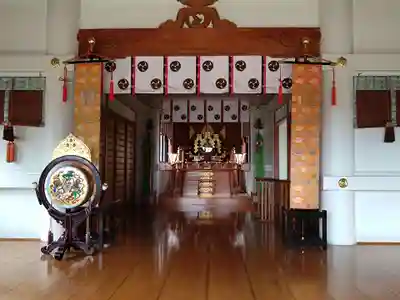 富田神社の本殿・本堂